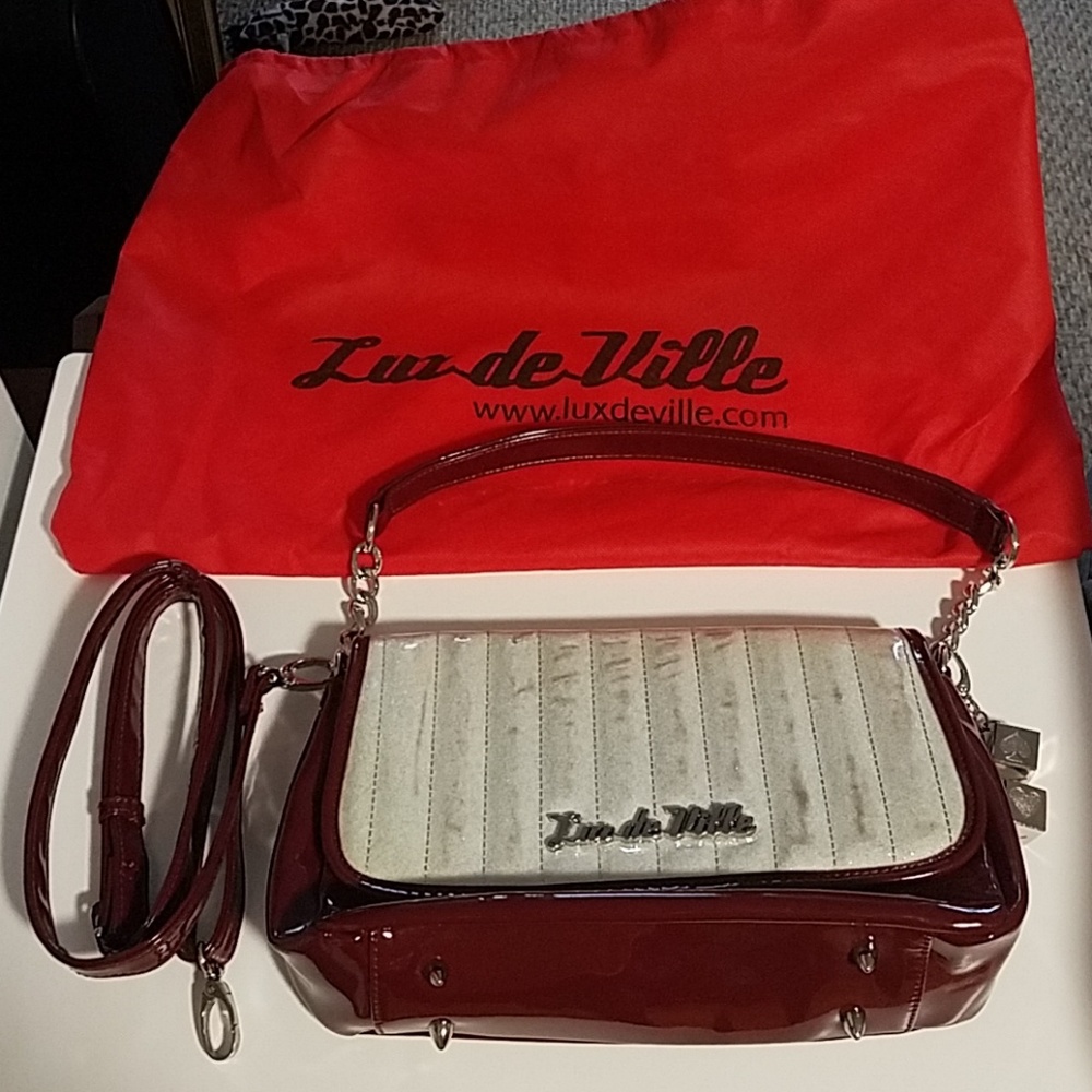 Lux deVille purse with care bag